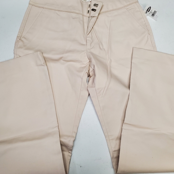 Old Navy new women's Khaki - Picture 3 of 3